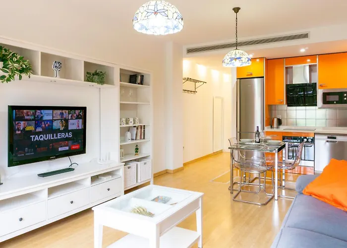 Reyes Apartment Malaga Center